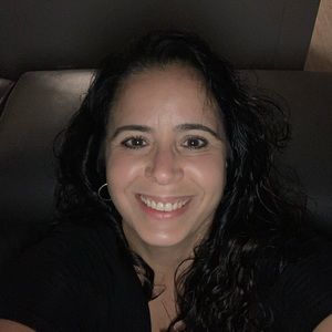 Meet your Posher, Migdalia